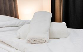 Staywithus , Ground Floor